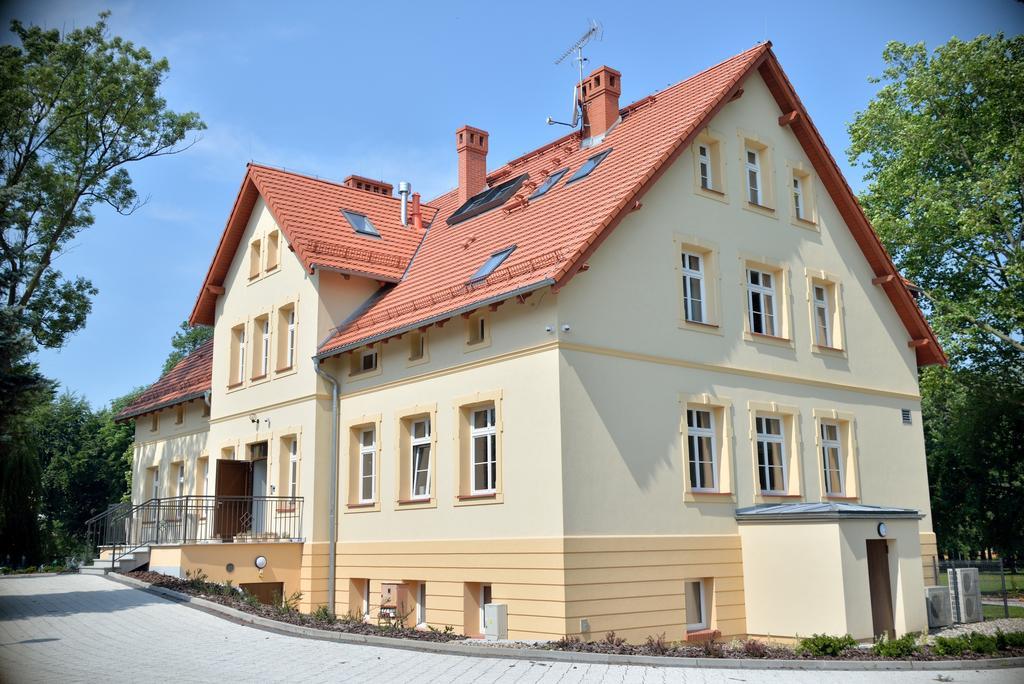 Oleśnica Dwor Spalice Spa Residence & Restaurant Lawendowa Restauracja חדר תמונה